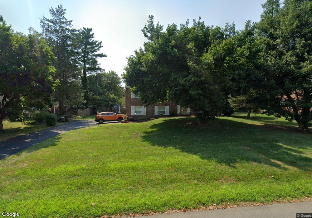 103 Cameron Dr, Wallingford, PA 19086 - photo 1