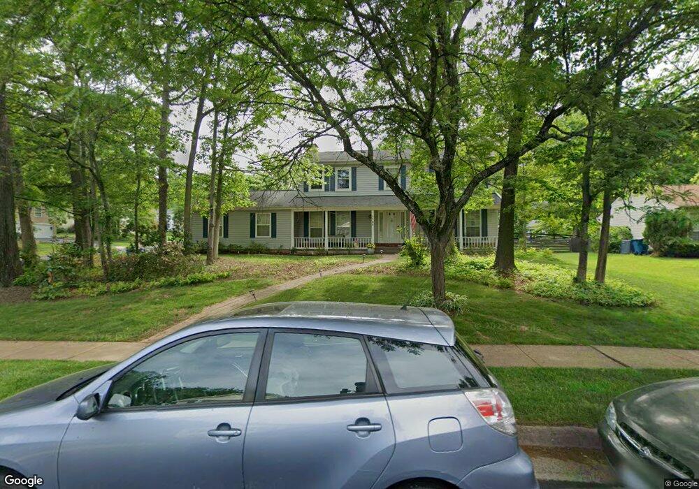 7700 Cervantes Ln, Springfield, VA 22153 - photo 1