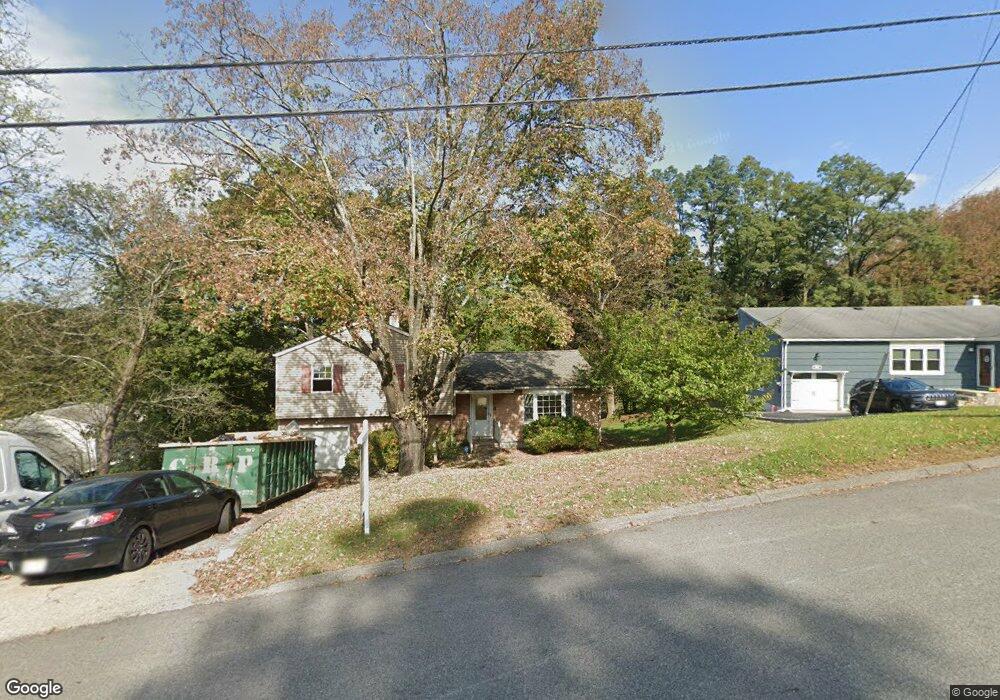 300 Alpine Dr, Cortlandt Manor, NY 10567 - photo 1