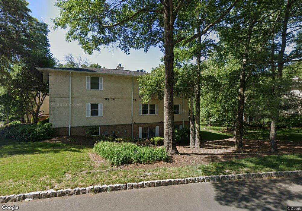 11I Heritage Dr, Chatham, NJ 07928 - photo 1