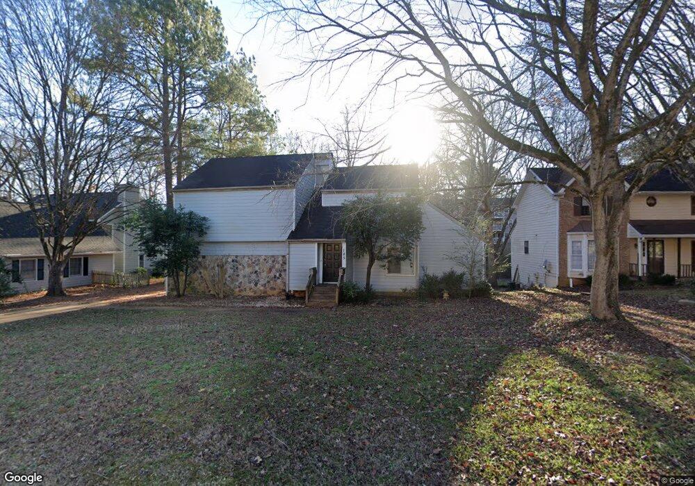 185 Softwood Cir unit 3B, Roswell, GA 30076 - photo 1