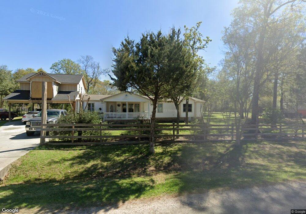 17680 Pineview Dr, Conroe, TX 77302 - photo 1