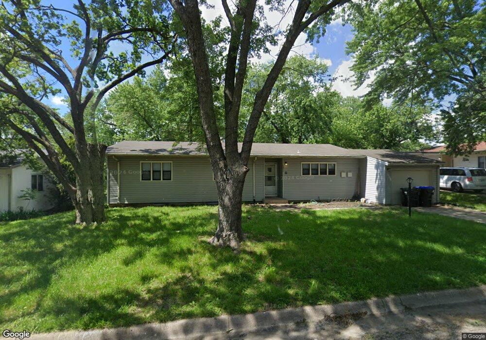 6811 SW Rockpost Rd, Topeka, KS 66619 - photo 1