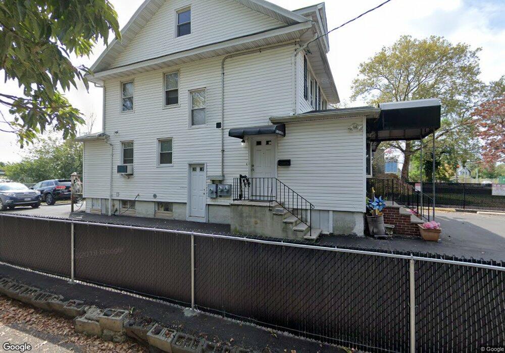 3812 Victory Blvd, Staten Island, NY 10314 - photo 1