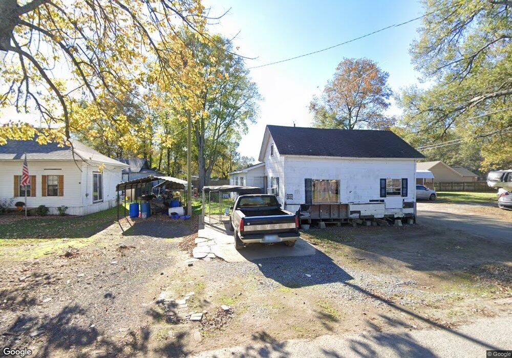 205 W 13th St, Stuttgart, AR 72160 - photo 1