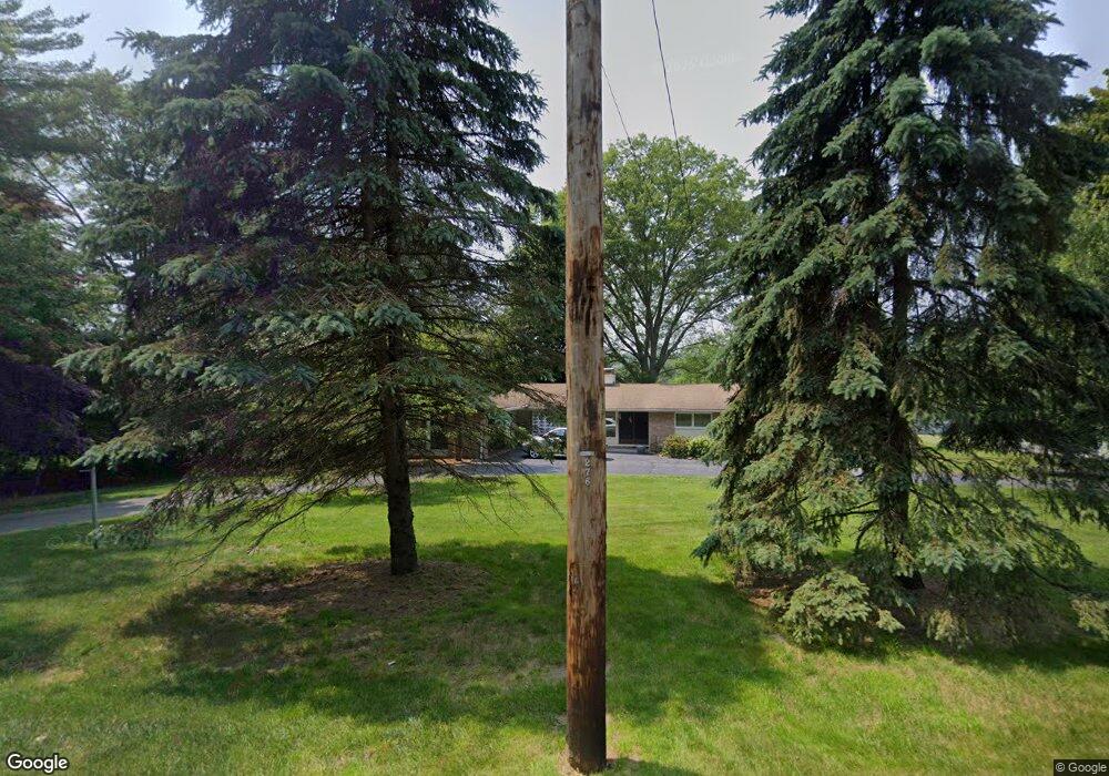 600 Grassy Hill Rd, Orange, CT 06477 - photo 1