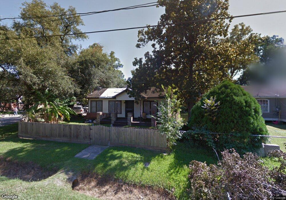 1220 King St, Houston, TX 77022 - photo 1