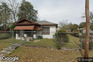 202 W 60th St, Savannah, GA 31405