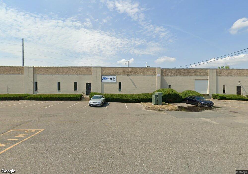 9 Andover Dr, West Hartford, CT 06110 - photo 1