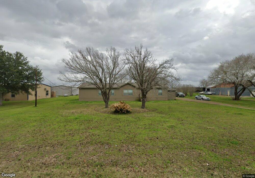 7415 Meadowgreen Ln, Needville, TX 77461 - photo 1