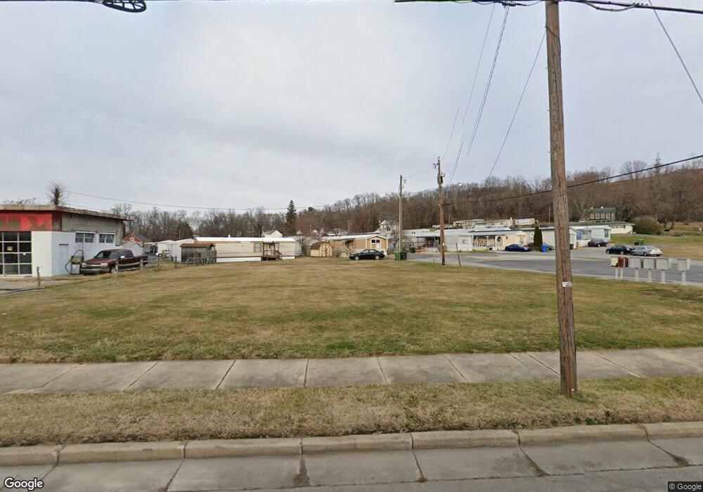 1021 E Main St, Waynesboro, VA 22980 - photo 1