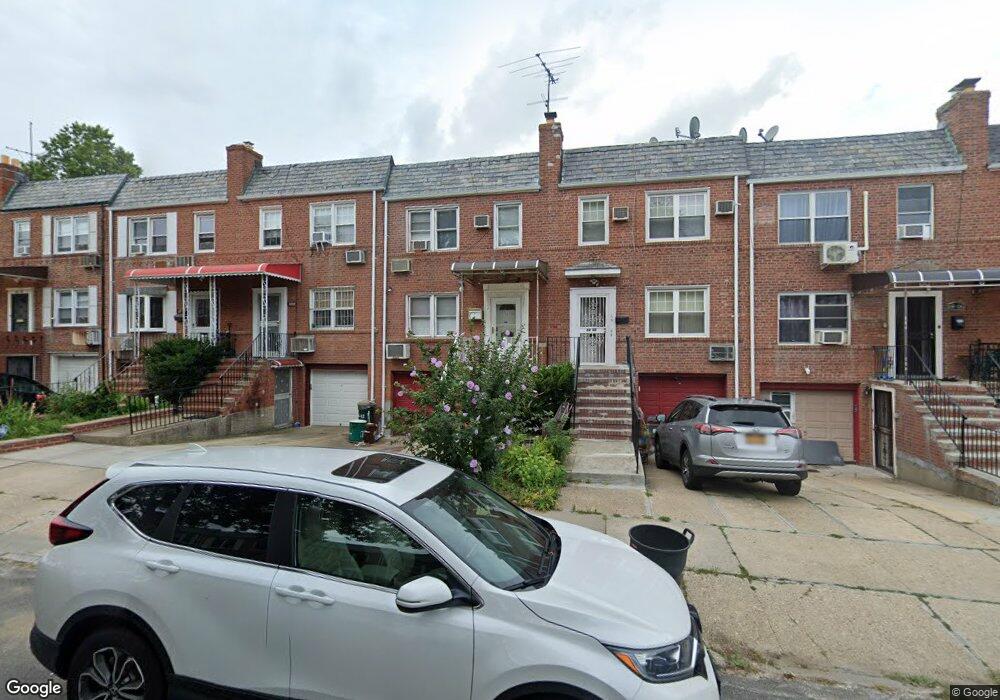 69-08 174th St, Fresh Meadows, NY 11365 - photo 1