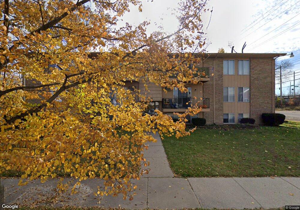1016 E Greenlawn Ave unit 7, Lansing, MI 48910 - photo 1