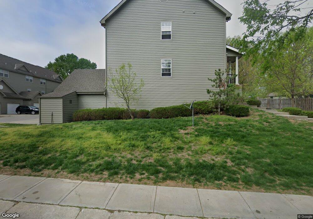 9002 Hauser St, Lenexa, KS 66215 - photo 1
