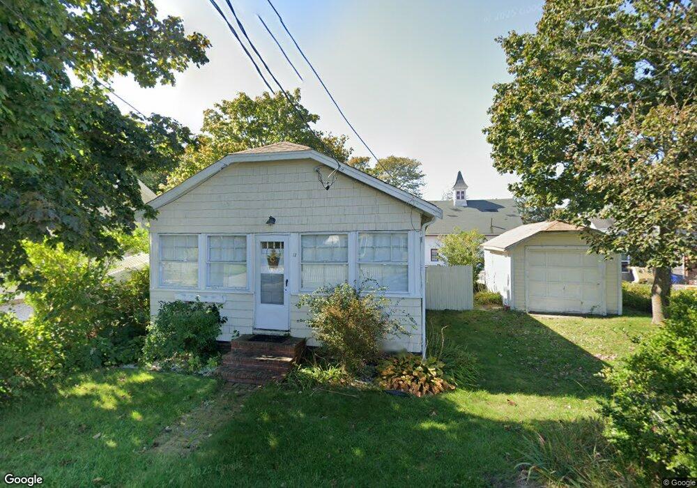 17 Doric Ave, West Dennis, MA 02670 - photo 1