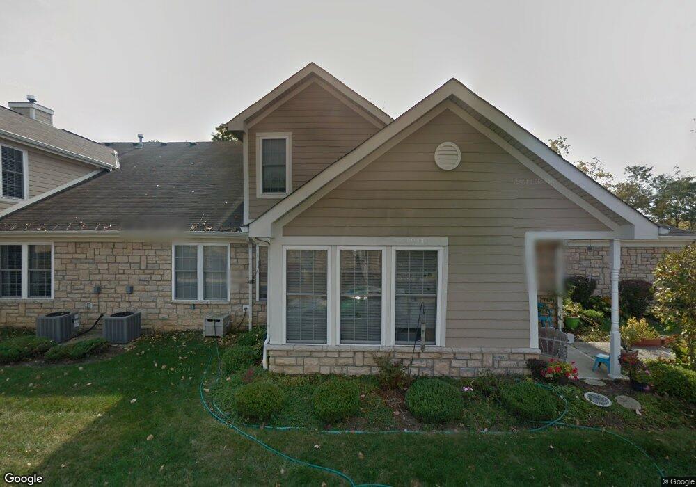 1313 Winningham Ln unit 1313, Columbus, OH 43240 - photo 1