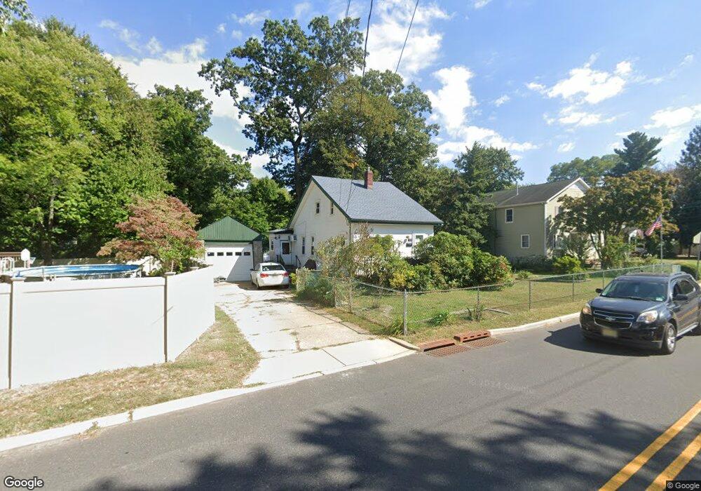 578 Laurel Ave, Hazlet, NJ 07730 - photo 1