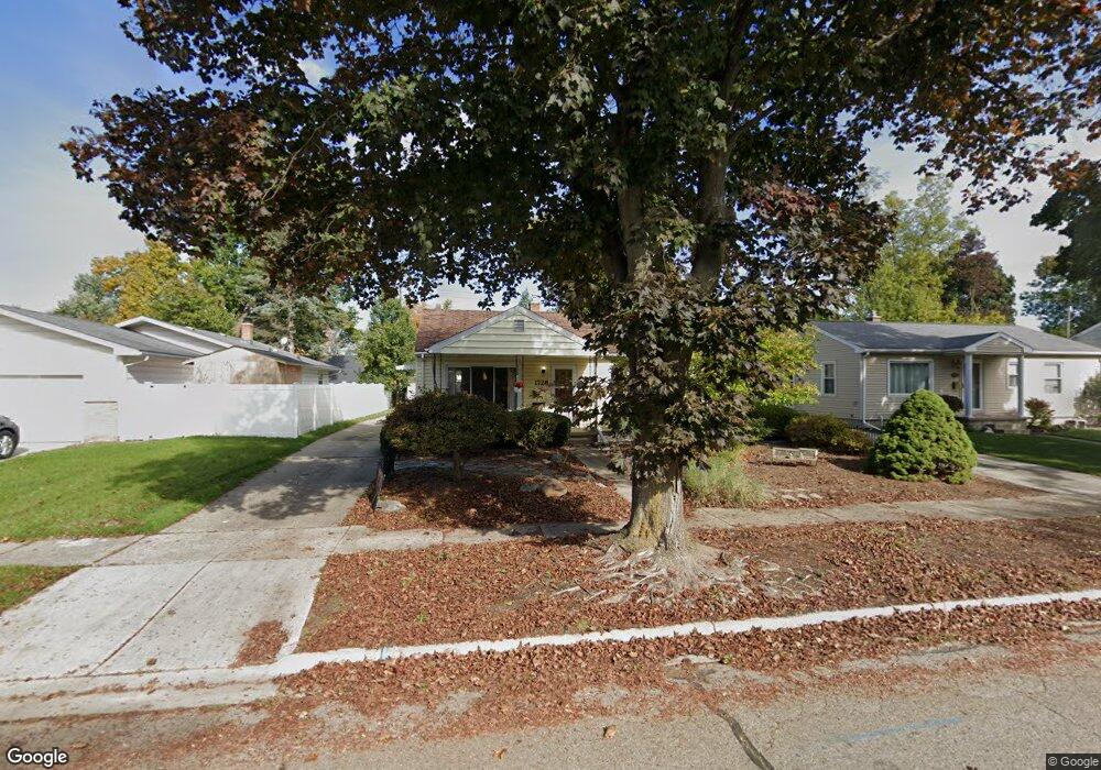 1728 Holly Way, Lansing, MI 48910 - photo 1