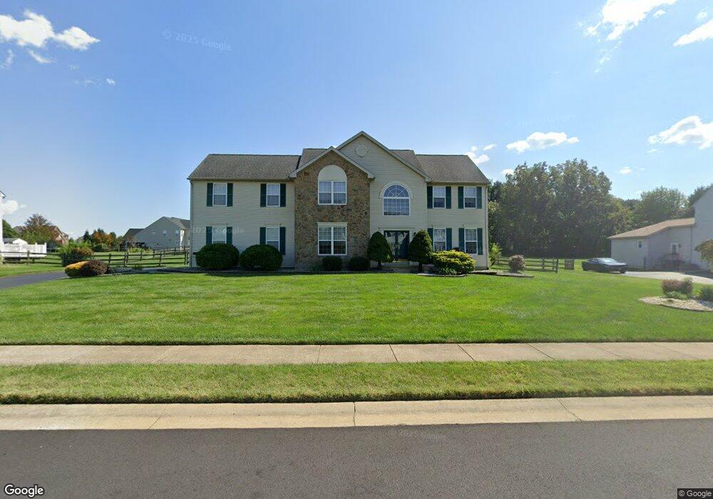 208 E Harvest Dr, New Castle, DE 19720 - photo 1