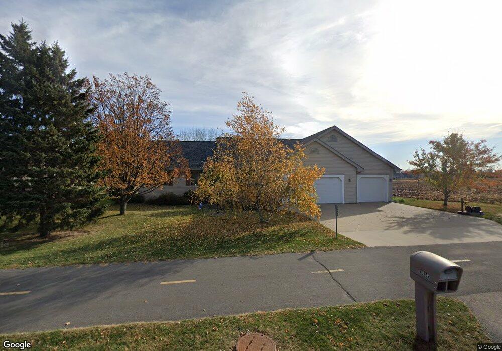 N9452 Noe Rd, Appleton, WI 54915 - photo 1