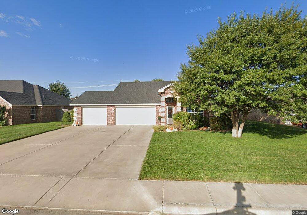 1306 Pheasant Run Ave, Dumas, TX 79029 - photo 1