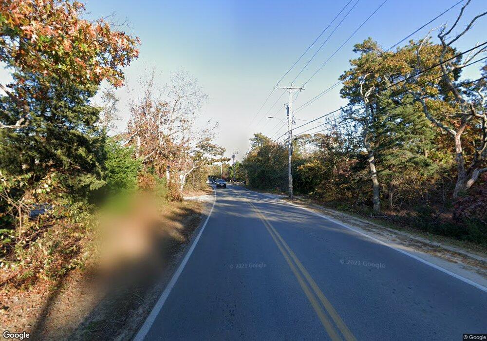 14 Barnes Rd, Vineyard Haven, MA 02568 - photo 1