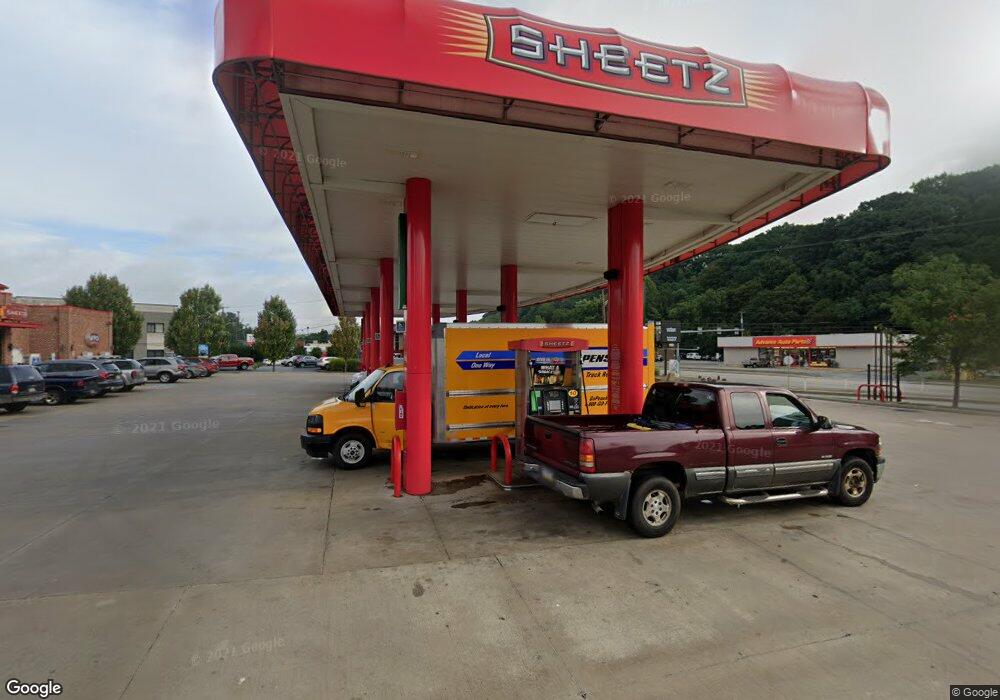 727 Bridge St, New Kensington, PA 15068 - photo 1