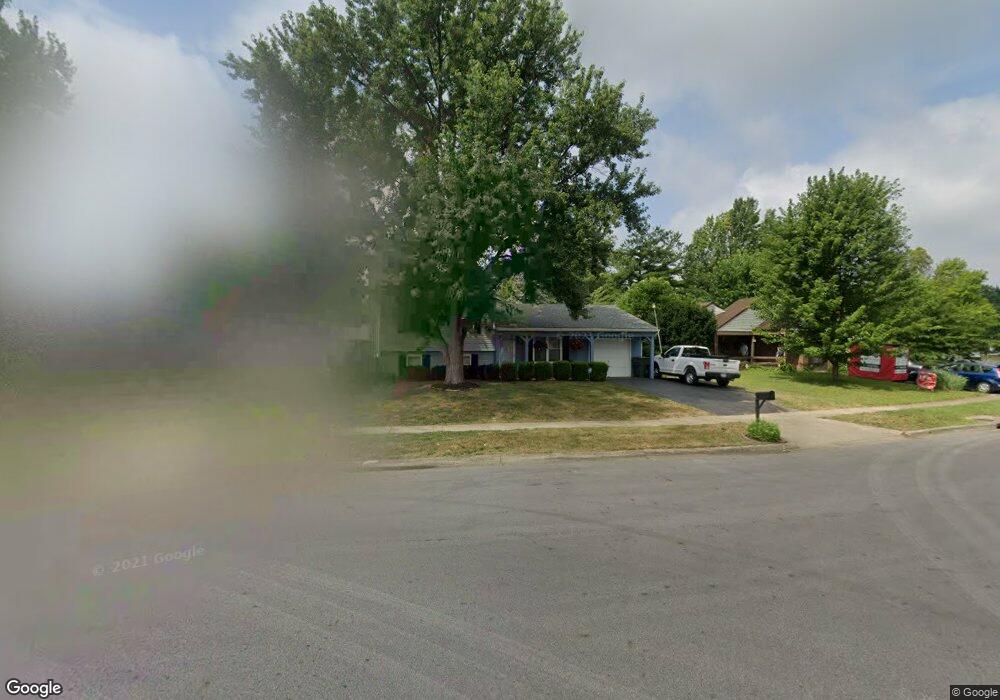 4877 Heaton Rd, Columbus, OH 43229 - photo 1