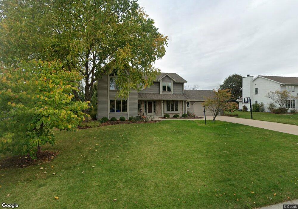 W166N10209 Calico Ln, Germantown, WI 53022 - photo 1