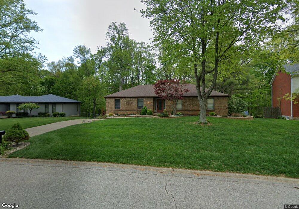 4806 Elaine Dr, Floyds Knobs, IN 47119 - photo 1