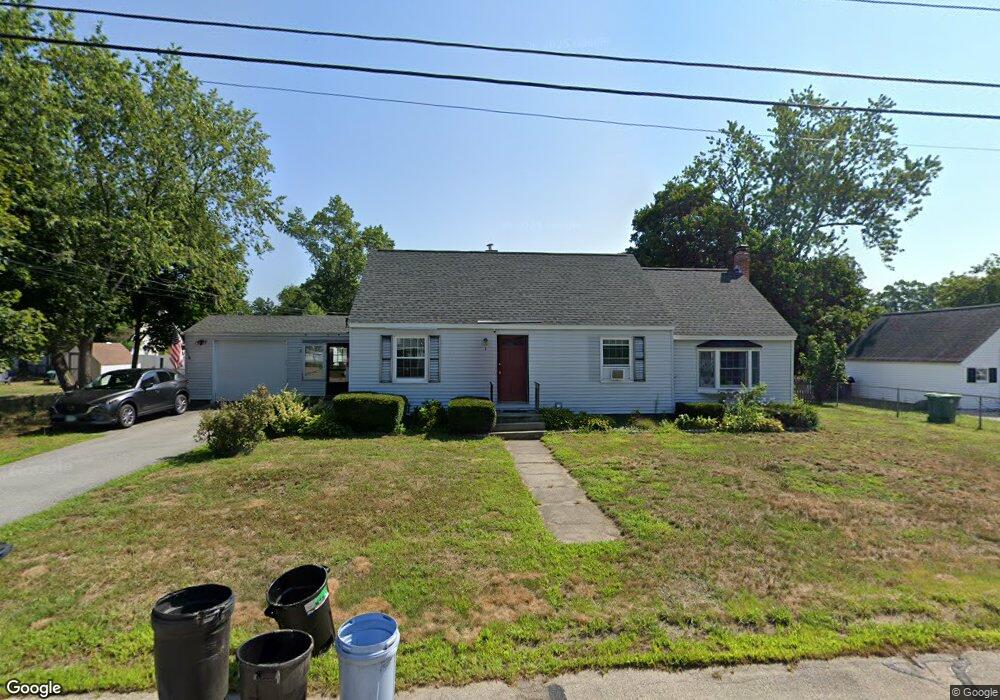 4 Bailey St, Nashua, NH 03063 - photo 1