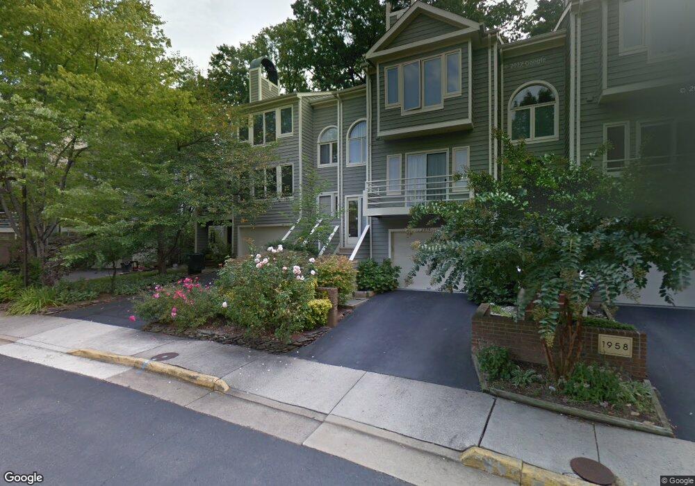 1954 Lakeport Way, Reston, VA 20191 - photo 1