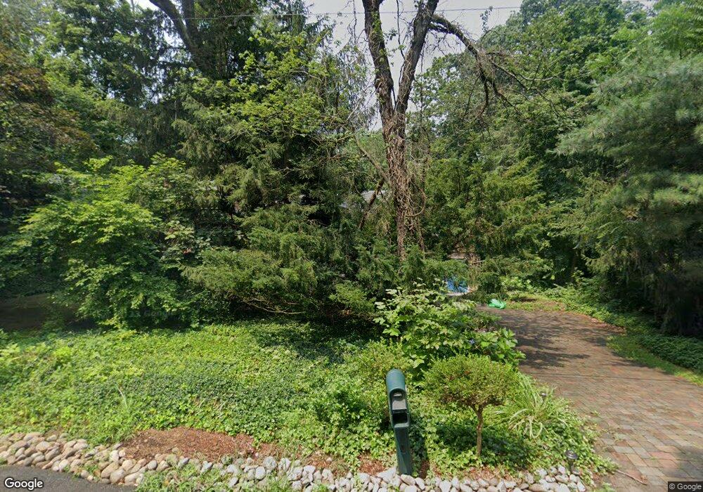 386 Riverside Dr, Princeton, NJ 08540 - photo 1