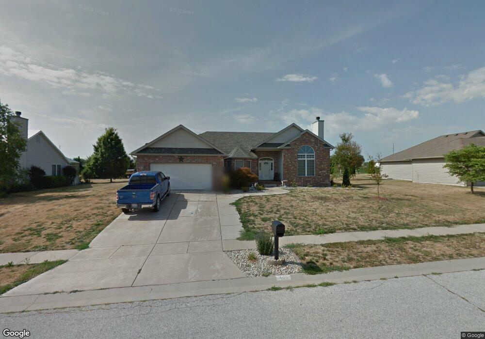 405 Delaney Dr, Jacksonville, IL 62650 - photo 1