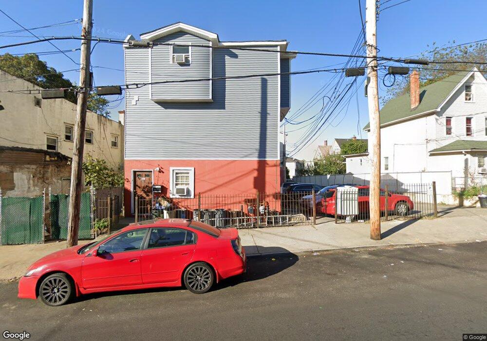 861 Post Ave, Staten Island, NY 10310 - photo 1