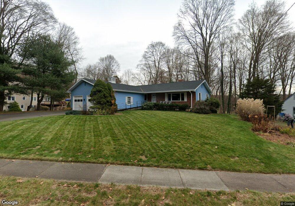 290 Scott Dr, Manchester, CT 06042 - photo 1