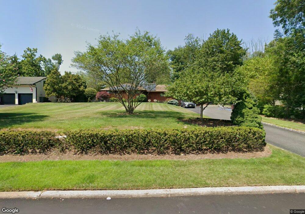 18 Saddle Ranch Ln, Hillsdale, NJ 07642 - photo 1