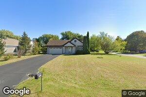 152 Cramer Ave, Dousman, WI 53118