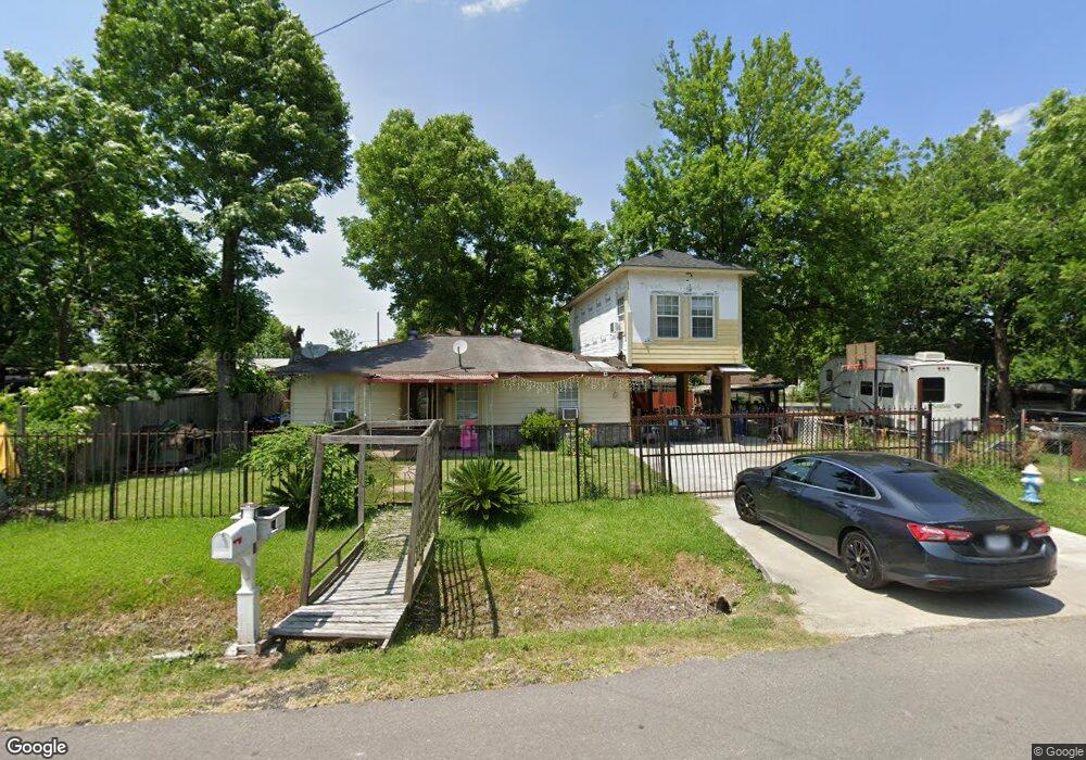 4311 Vivian Rd, Houston, TX 77093 - photo 1