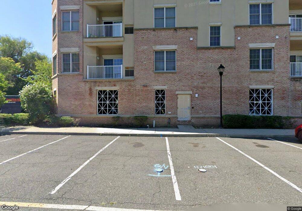 3313 Windsor Park Ct, Englewood, NJ 07631 - photo 1