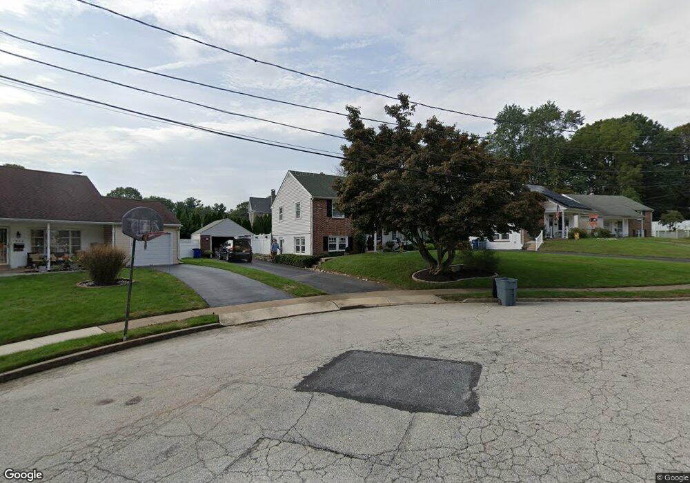 324 Rolling Creek Rd, Swarthmore, PA 19081 - photo 1