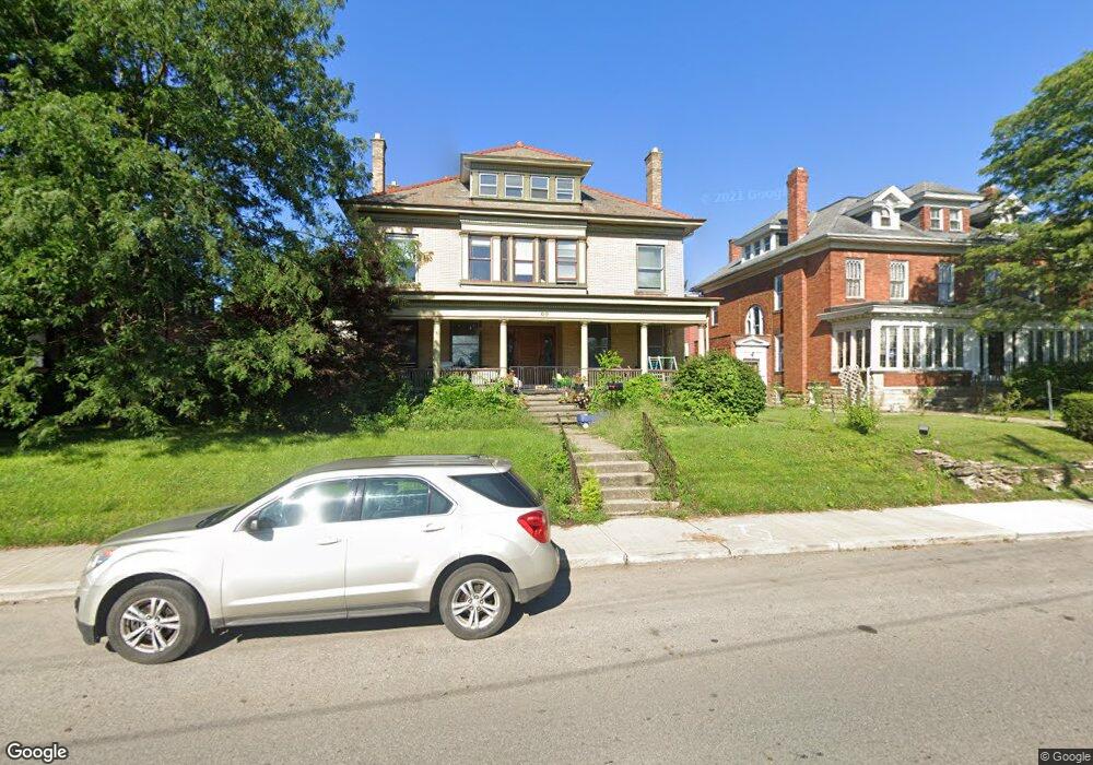 69 W Franklin Park, Columbus, OH 43205 - photo 1