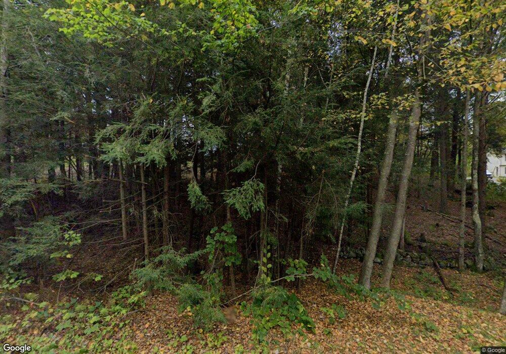 167 Robert Rogers Rd, Dunbarton, NH 03046 - photo 1