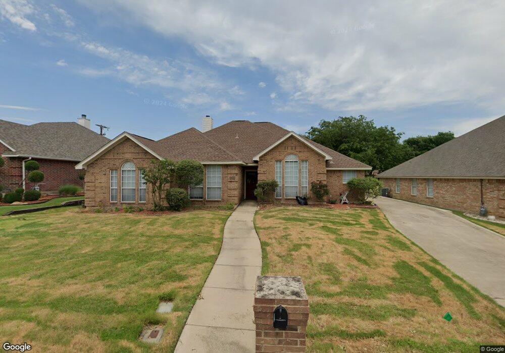 420 Montreal Dr, Hurst, TX 76054 - photo 1