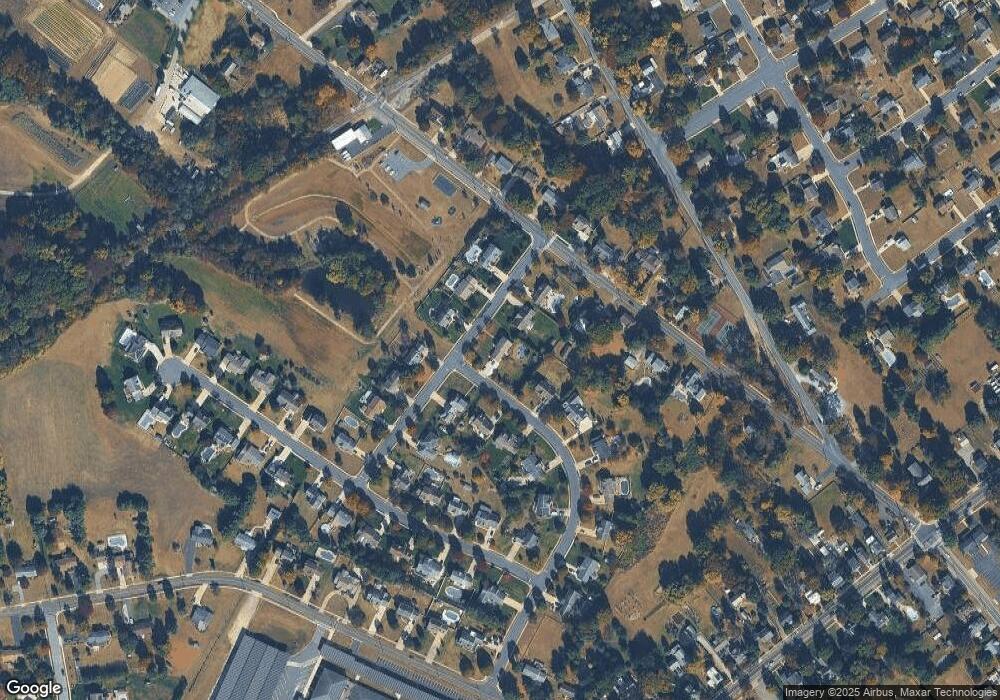 514 Meadow Ridge Dr, Mickleton, NJ 08056 - photo 1