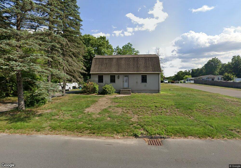 122 Pondview Dr, Ludlow, MA 01056 - photo 1