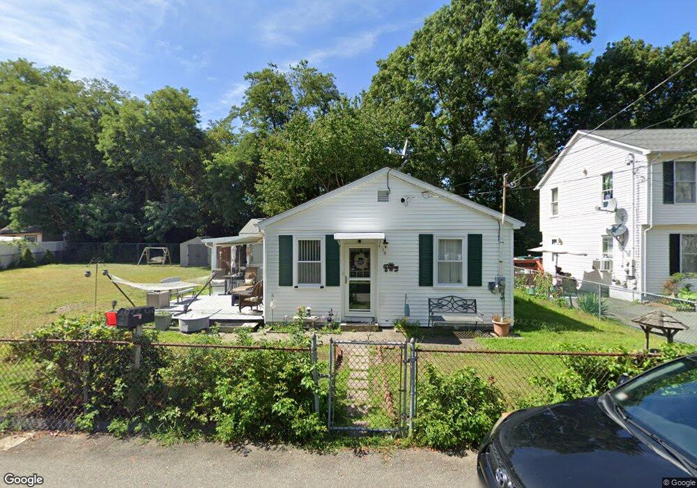 14 Pickering St, Fall River, MA 02720 - photo 1