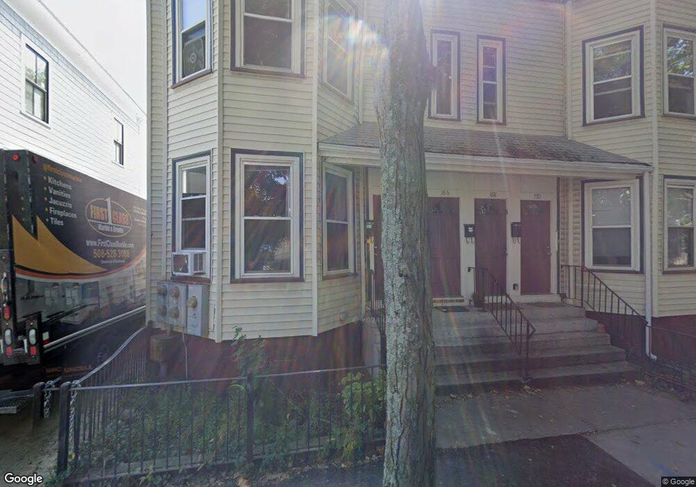 164 Putnam Ave unit 1, Cambridge, MA 02139 - photo 1