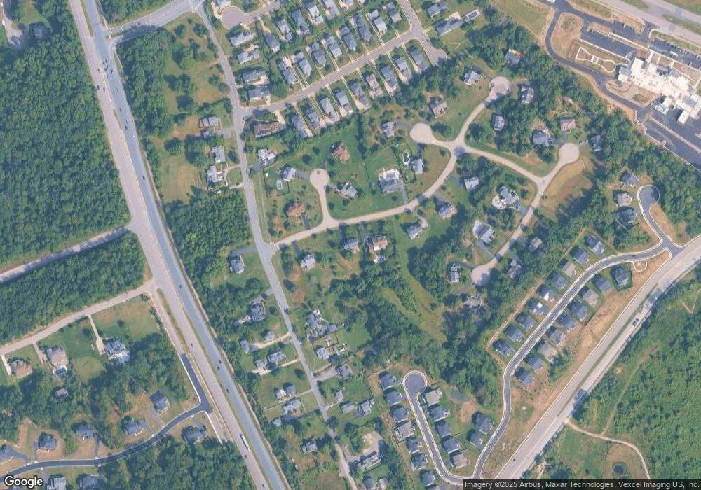 8945 Hollymeade Dr, Lorton, VA 22079 - photo 1