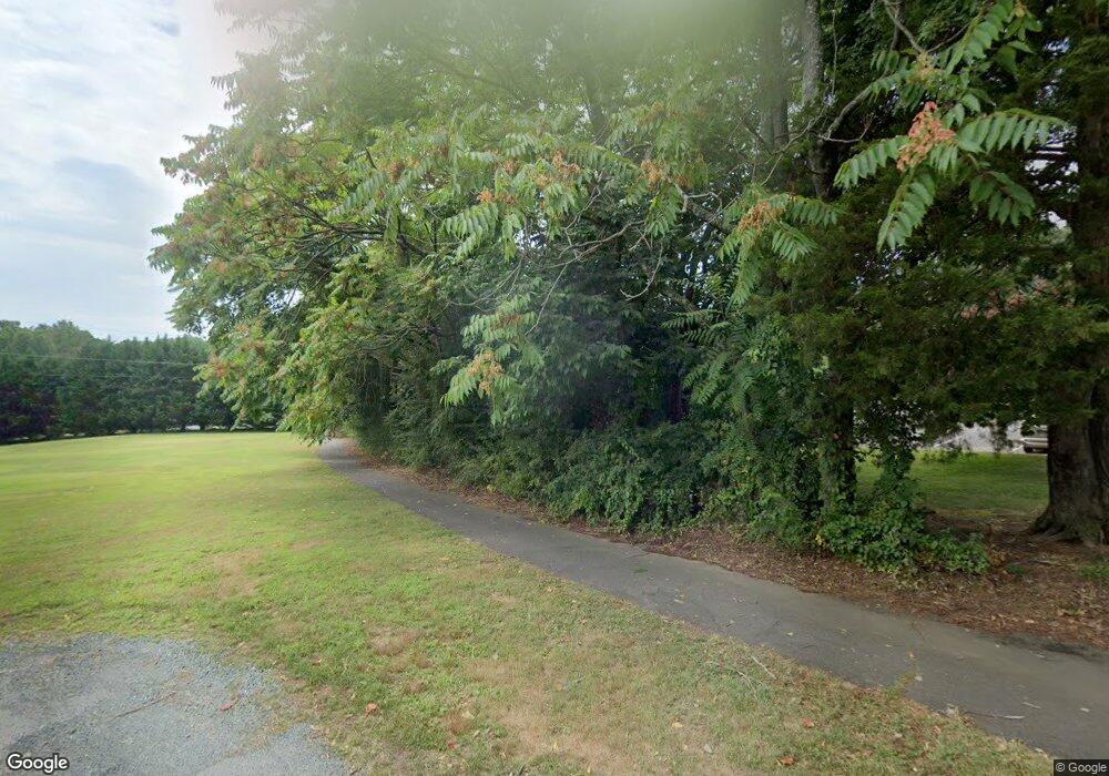 1548 Cool Spring Rd, Charlottesville, VA 22901 - photo 1